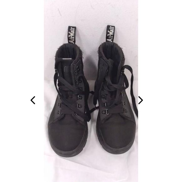 Dr. Martens Size 5 Black Chukka Style Boots - Picture 1 of 7